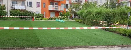 Innergård Hybridgräs installerat