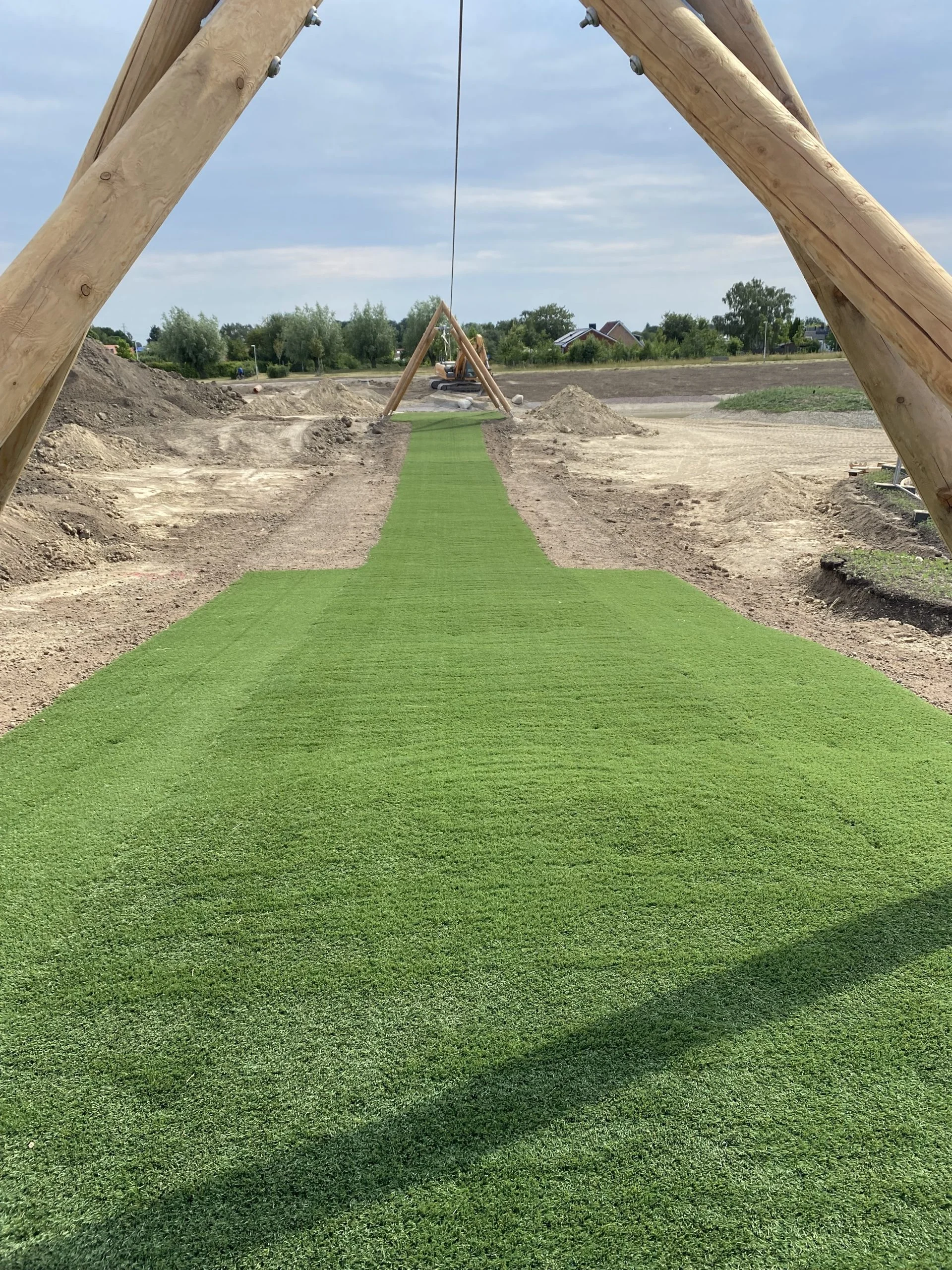 Linbana efter Hybridgräs