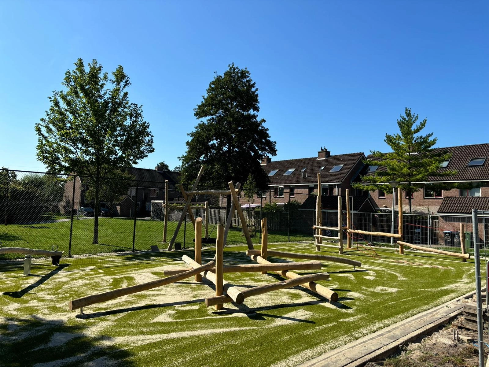 ÅT Lek 24_Lekplatsen